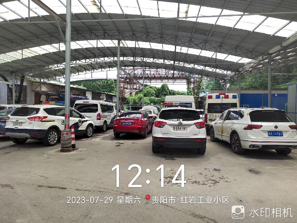 贵阳某修理厂警示灯警报器主机更换